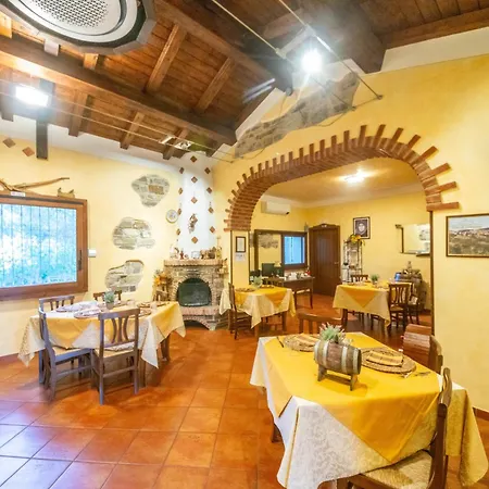 La Dimora Dei Nonni Bed and Breakfast